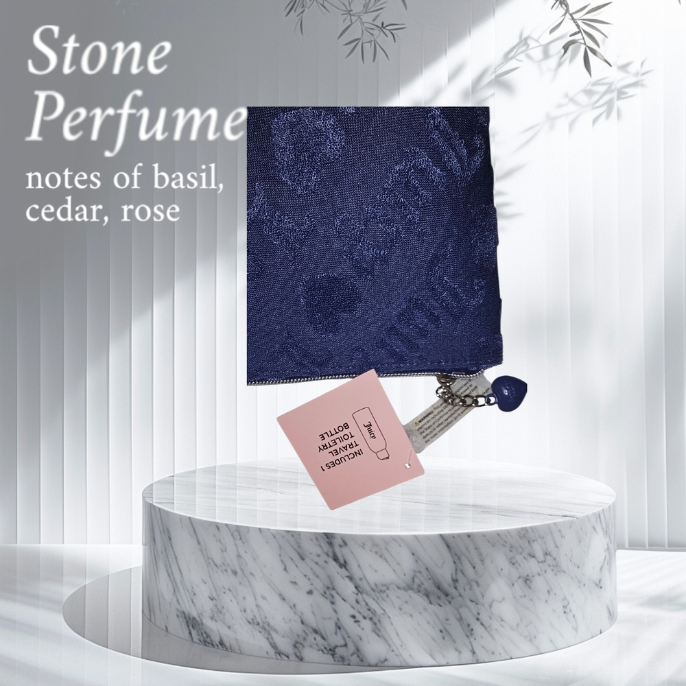 NWT- Navy Blue Love Pattern Women's Bag Juicy Couture- Giveaway - Picture 3 of 3